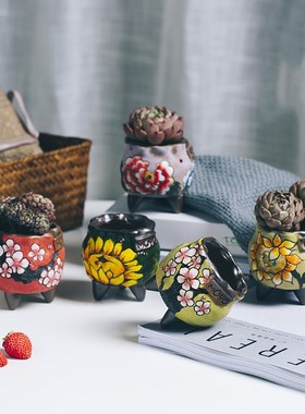 Jingdezhen Hand Pinching Fine Engraved Grindstone Sub glaze