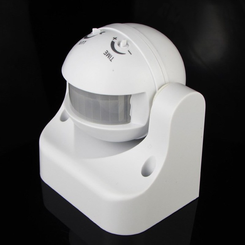 Hot sale 110-240V 50Hz 180 Degree Outdoor Security PIR Infra