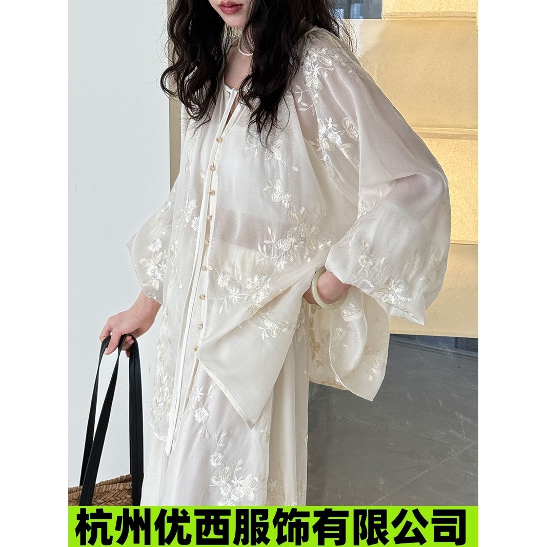 杭州优西服饰有限公司鹿西 新中式国风刺绣衬衫半裙套装女夏季新