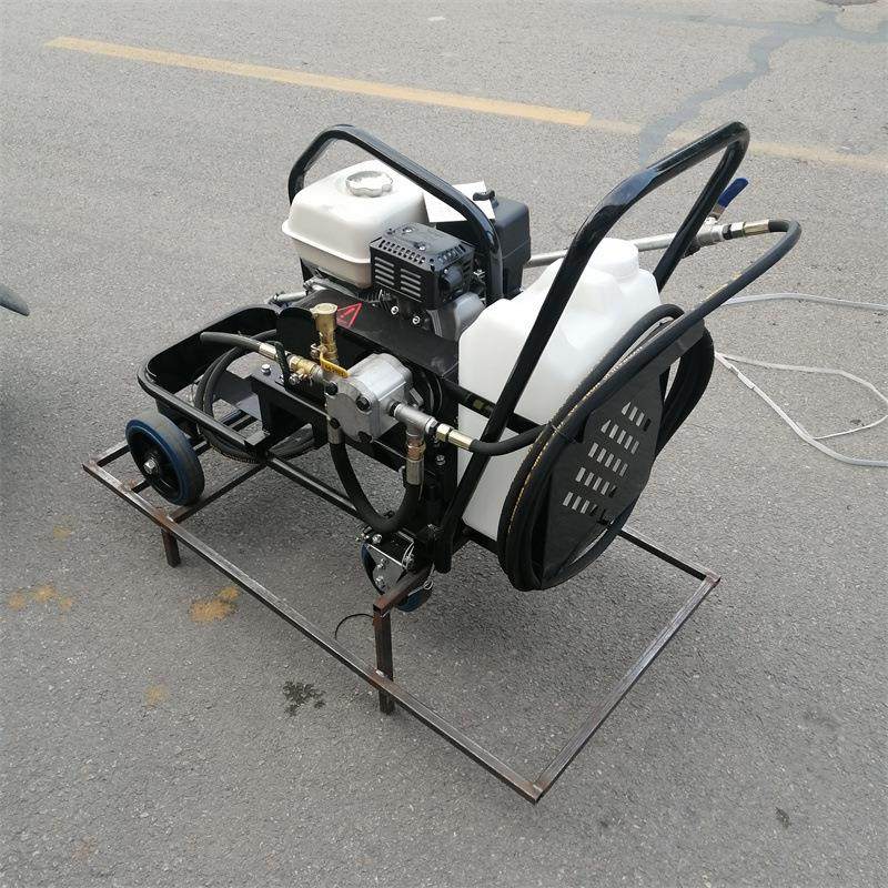LS-310乳化沥青撒布机小型手推式碎石封层摊铺路面修补翻新喷洒机