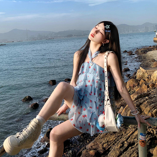 韩系独特漂亮高级感甜美荷叶边挂脖露背连衣裙女夏小个子雪纺短裙