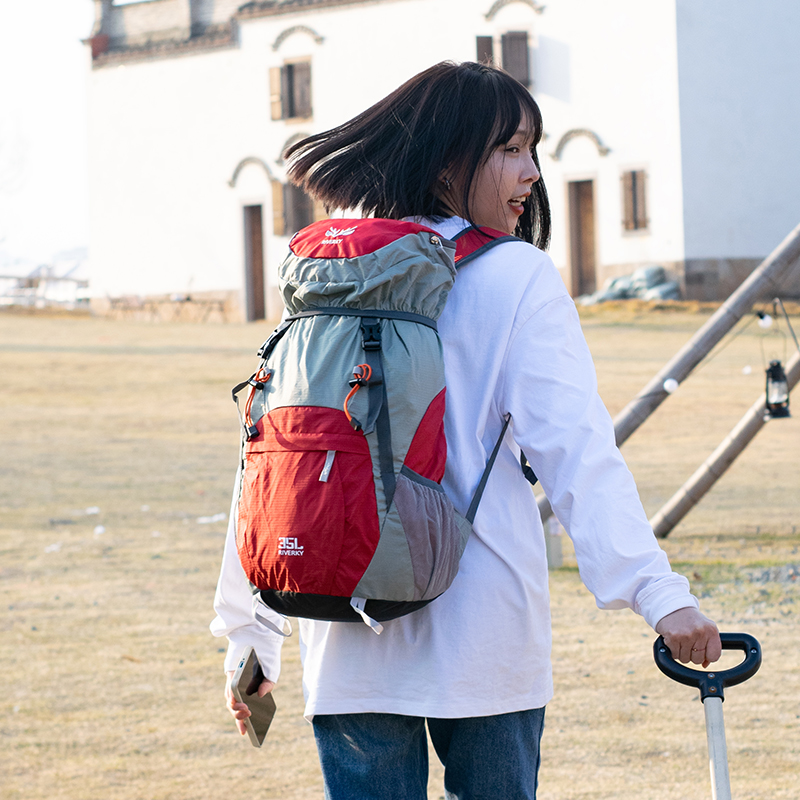 户外旅行双肩包可折叠大容量轻便