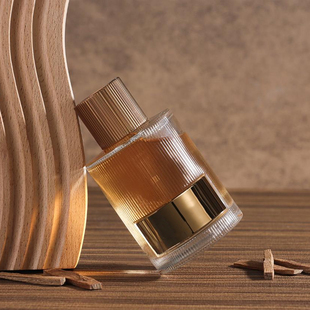 绯境乌木荒野檀木韵度烟草阿玛菲柑橘光影皮革日本梅正品香水小样