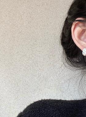 chocho/杜洛弗利白 韩国小众设计感复古高级感耳钉耳环简约耳饰女