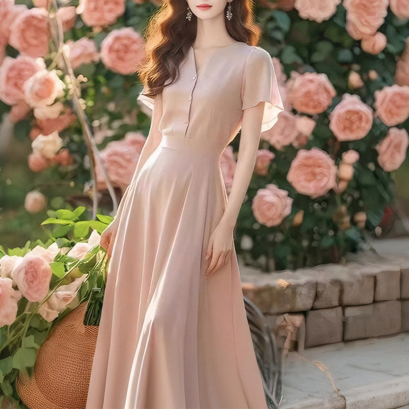雪纺仙气连衣裙温柔风裙子女2026新款夏季轻奢高级感显瘦气质长裙