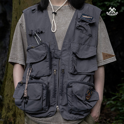 山系户外机能马甲夏季多口袋防泼水露营马甲后背可拆THE WILDS