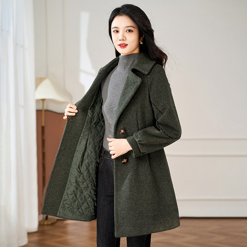 小个子斗篷大衣加棉服女款2026冬季收腰洋气流行小香风外套高级感