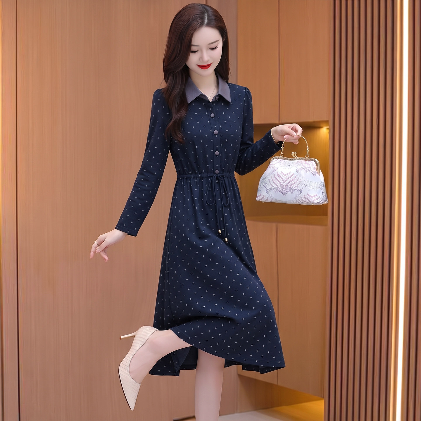 翻领波点长袖连衣裙女秋轻奢高级感打底衬衫裙子妈妈减龄收腰高端