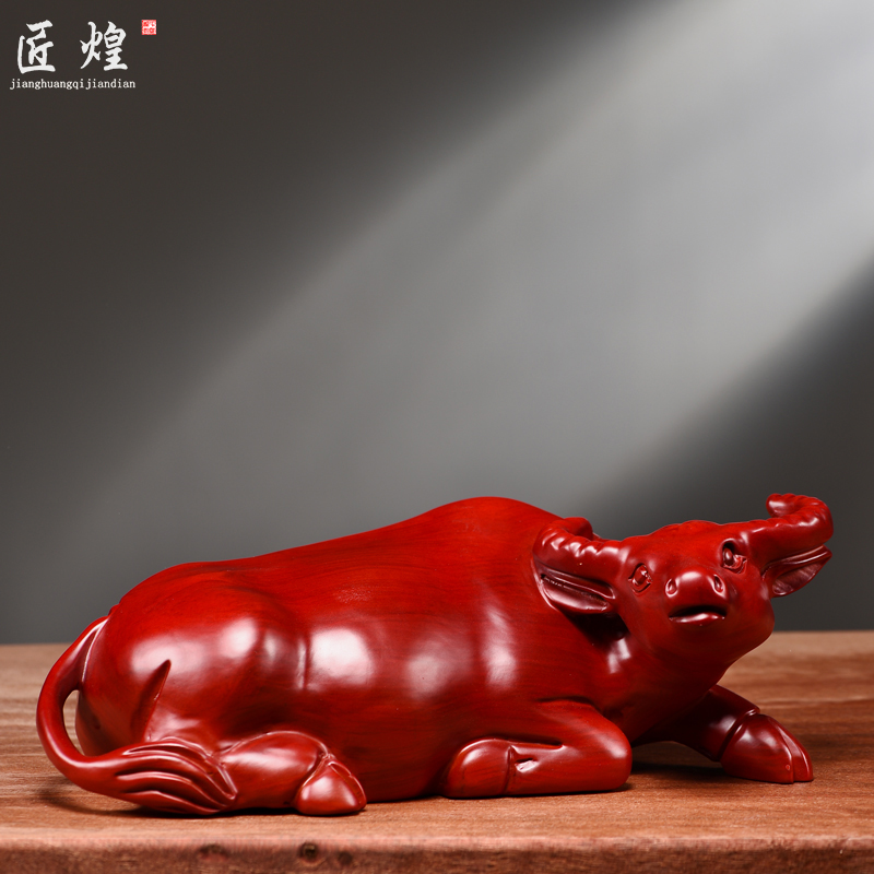 红花梨木雕水牛摆件木制生肖卧牛