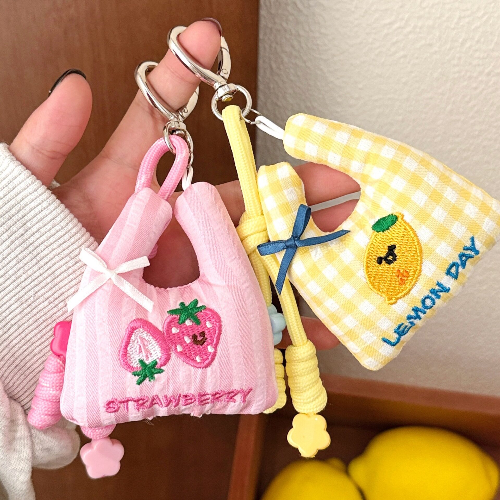 水果公仔挂坠少女背包装饰挂件钥
