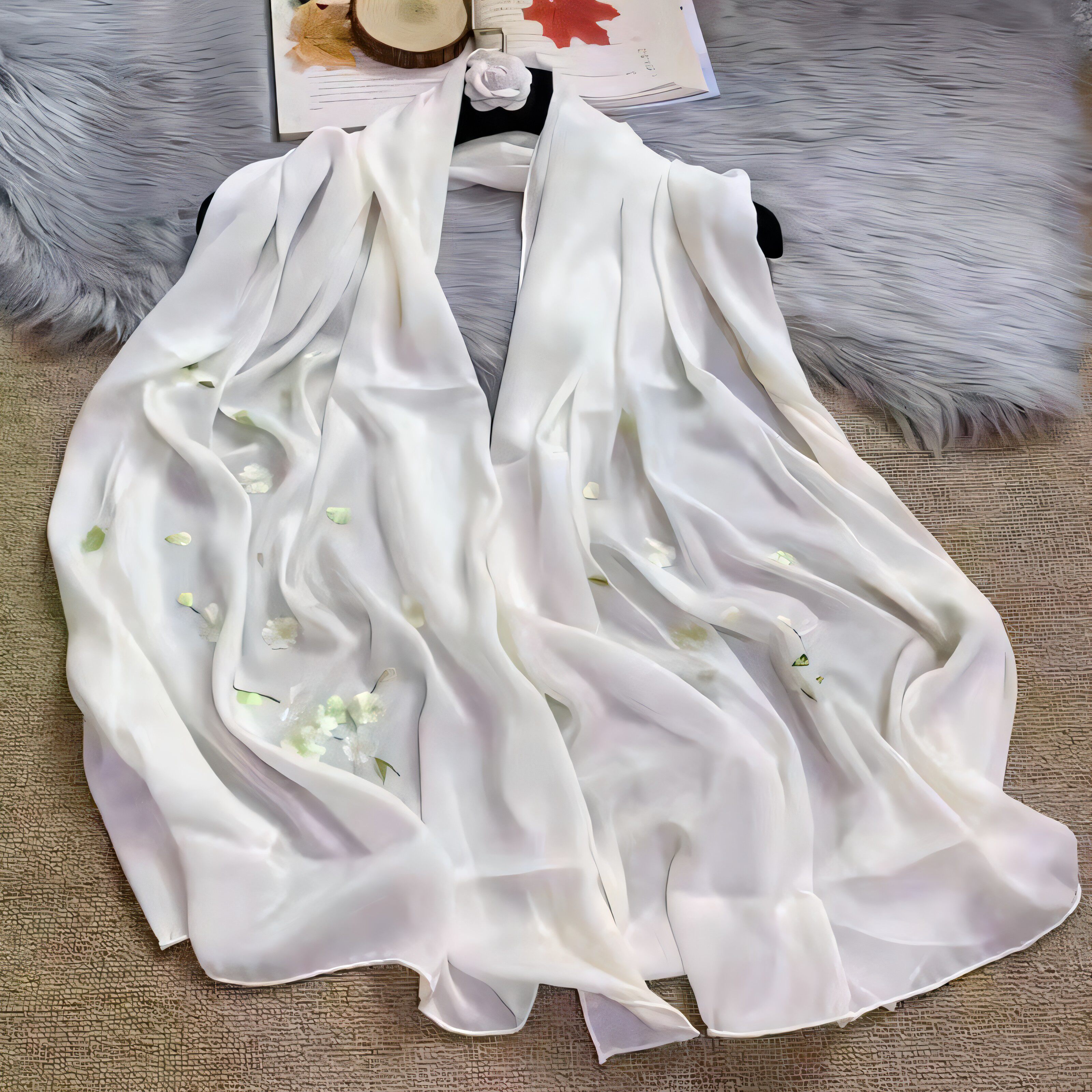 苏绣真丝丝巾女桑蚕丝2023新款冬季旗袍披肩外搭刺绣围巾送礼妈妈