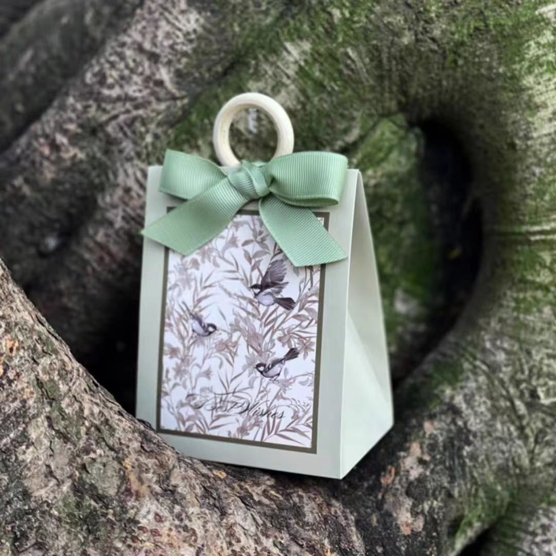 2025新款花鸟复古法式森系高级香槟酒红色质感ins结婚婚礼喜糖盒