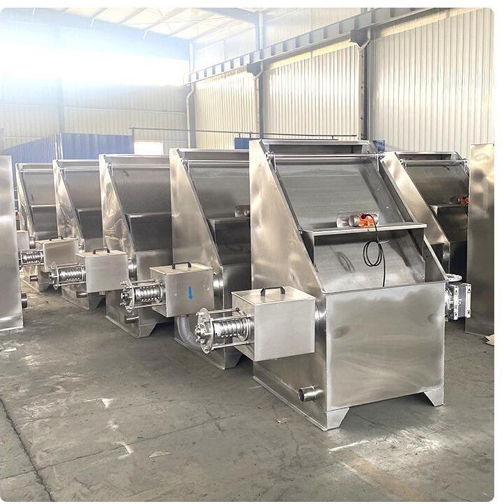 湖南斜筛式固液分离机猪粪脱水机养殖场猪粪挤压机养殖场干湿分离