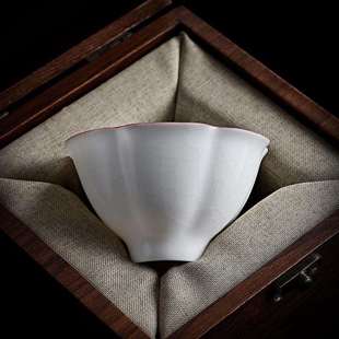 高档德化羊脂玉茶杯白瓷汝窑开片主人杯单杯可养茶盏女士个人专用