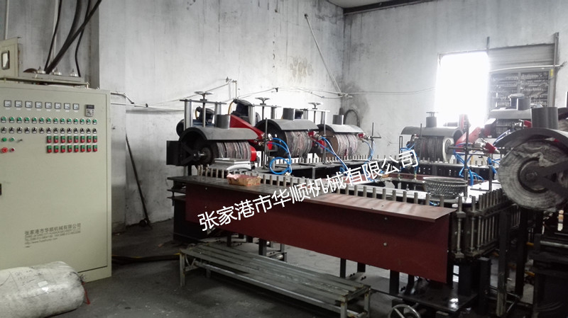 八磨头间歇式全自动圆盘抛光机13506220386
