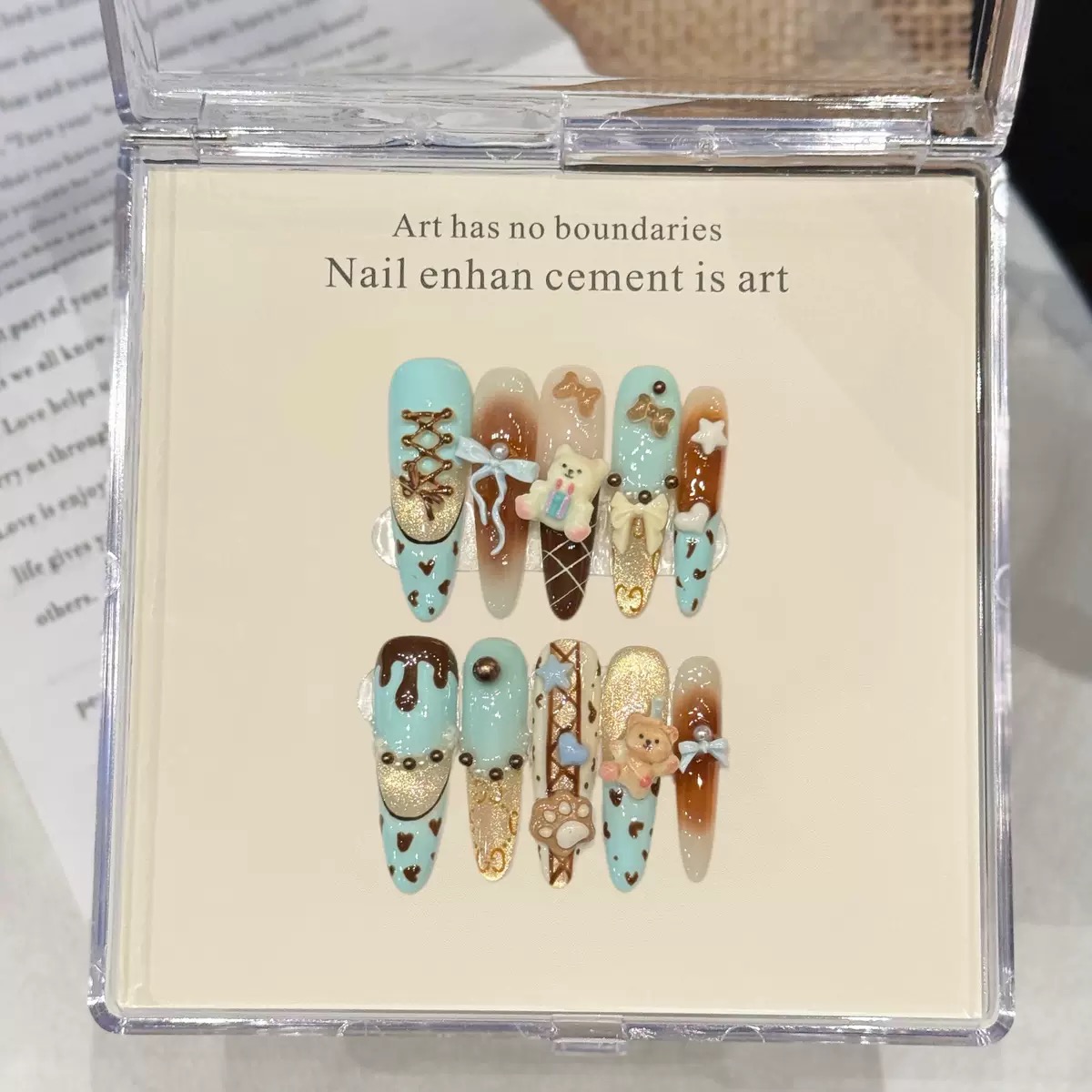 秋冬美拉德小熊蝴蝶结可爱显白高级感纯手工穿戴甲美甲成品可拆卸