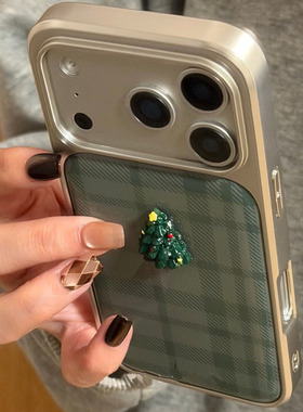 绿色格子纹圣诞树手机壳适用苹果17/16pro电镀IPhone15/14plus情侣12/13新款Reno15个性findX9小众vivox300壳
