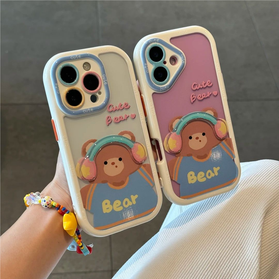 iPhone16可爱耳机小熊手机壳