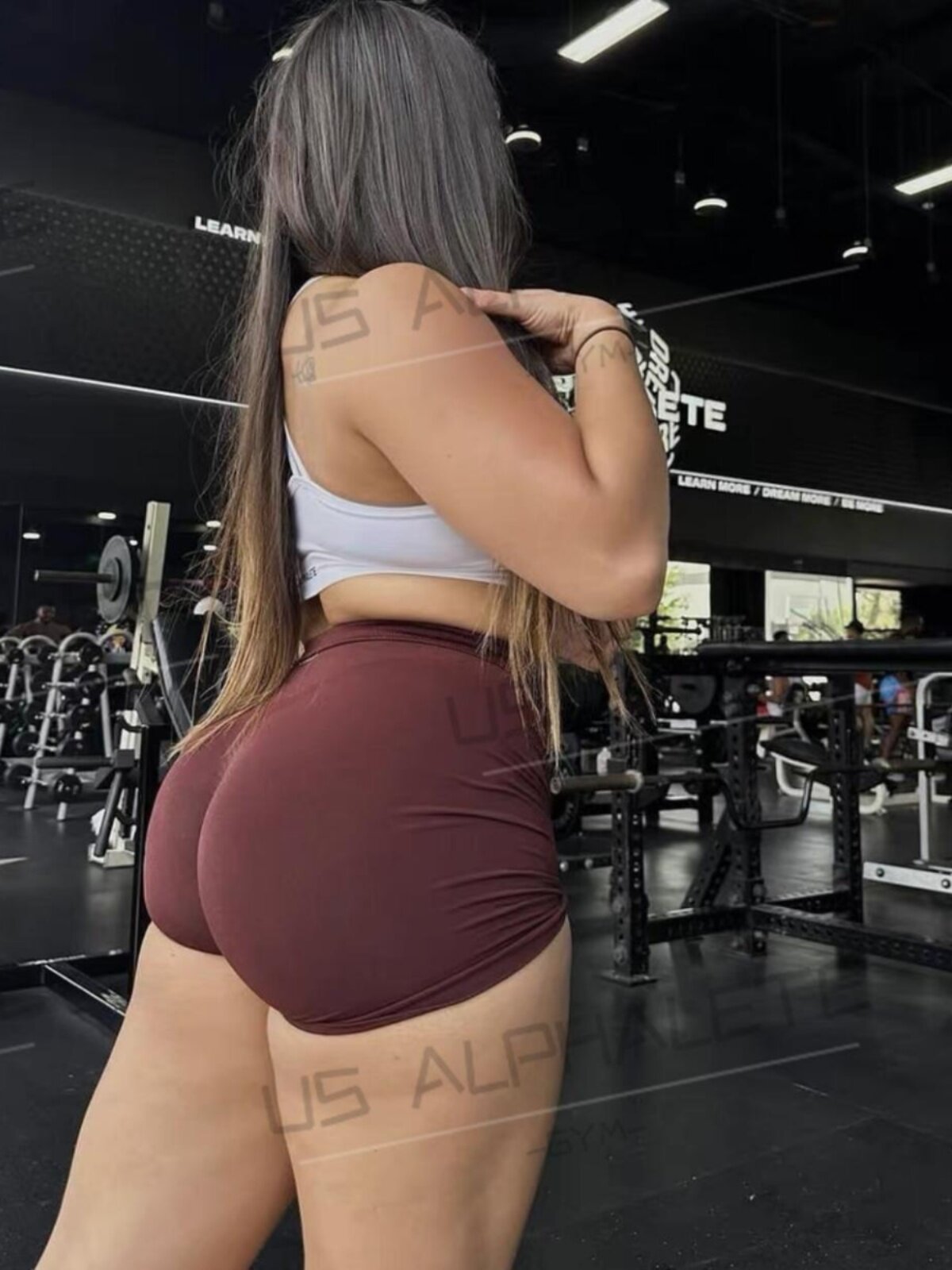 Alphalete Alpha Amplify 4.5 Fitness Shorts High-Waist - Product image 4