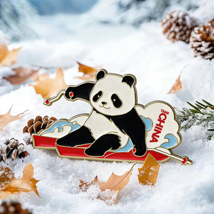 米兰新品中国国家队熊猫运动高山滑雪徽章文创礼品送礼收藏必备