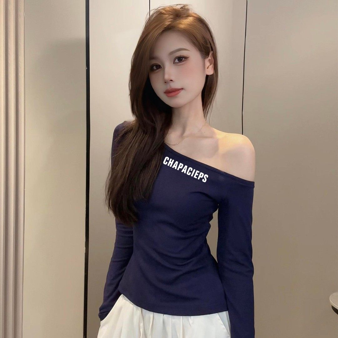 网红辣妹上衣纯棉美式斜肩不规则露肩印花t恤女ins潮小众别致长袖