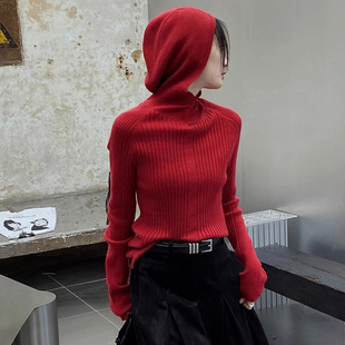 红色高级内搭毛衣女 2023设计感坑条纹连帽高领羊毛针织打底衫 冬季