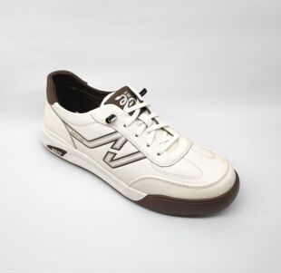 意尔康男鞋2025秋季新款男士休闲皮鞋真皮软底运动鞋男款58497A