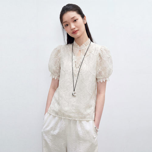 t裇女短袖圆领蕾丝拼接灯笼袖钉钻古风别致蕾丝上衣女