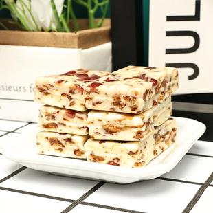 内蒙晨牧阳光红枣香鲜牛乳派蔓越莓芒果味乳酪块零食鲜果粒奶制品