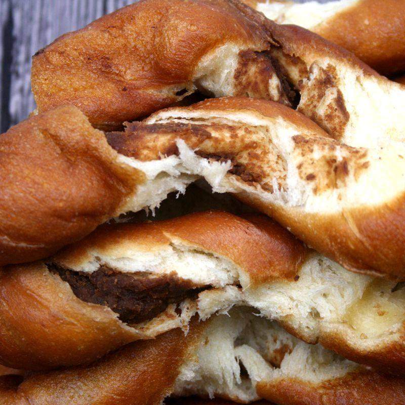 东北特产小吃夹馅大麻花软手撕豆沙手工零食蛋糕糕点散装老式面包