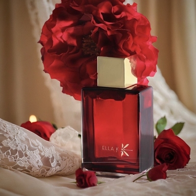 雅岚珂Ella K香水红色山茶花岚山之诗巴黎歌剧院musc k试香小样