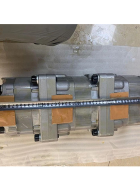 液压配件 WA420-1装载机齿轮泵 705-56-34040