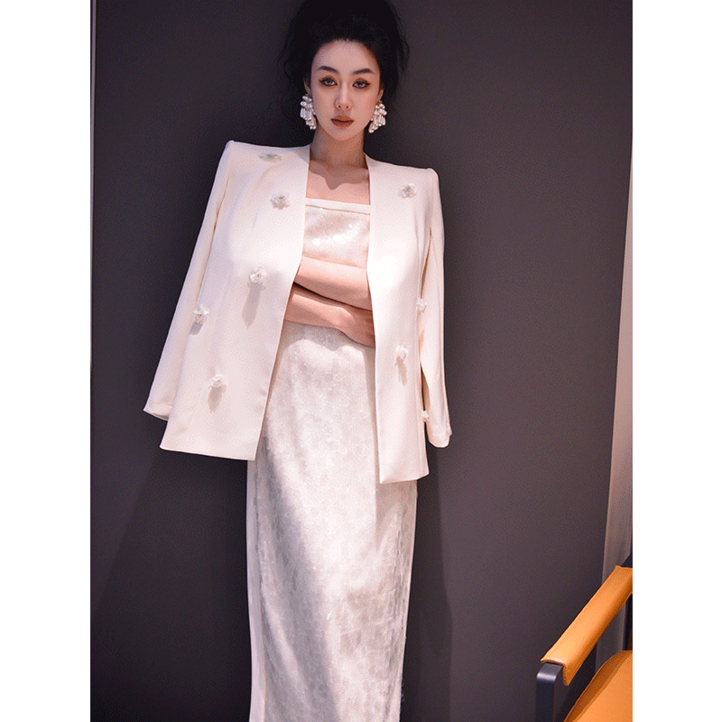 欧货高定女士西装高级感时尚百搭减龄西服亮片吊带裙两件套
