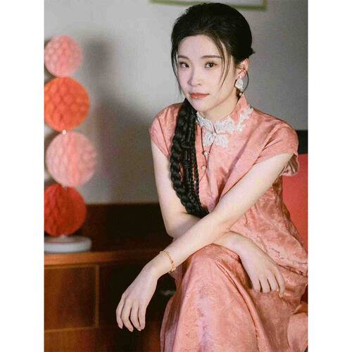 2025年绝美旗袍女新中式