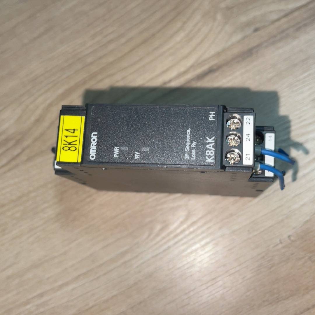 omRon继电器型号k8AK-PH1议价 也可为维修！！