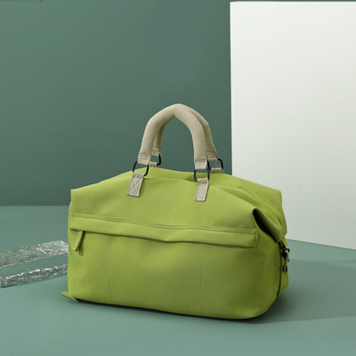 时尚斜挎行李包大容量旅行收纳包