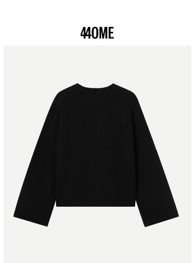 440ME女装 经典圆领保暖马海毛羊毛混纺宽松慵懒毛衣FB3F0318K