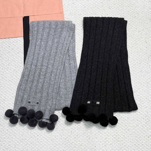 篙品质~70羊毛30羊绒混纺 竖坑条毛球针织长条围巾 黑色 灰色