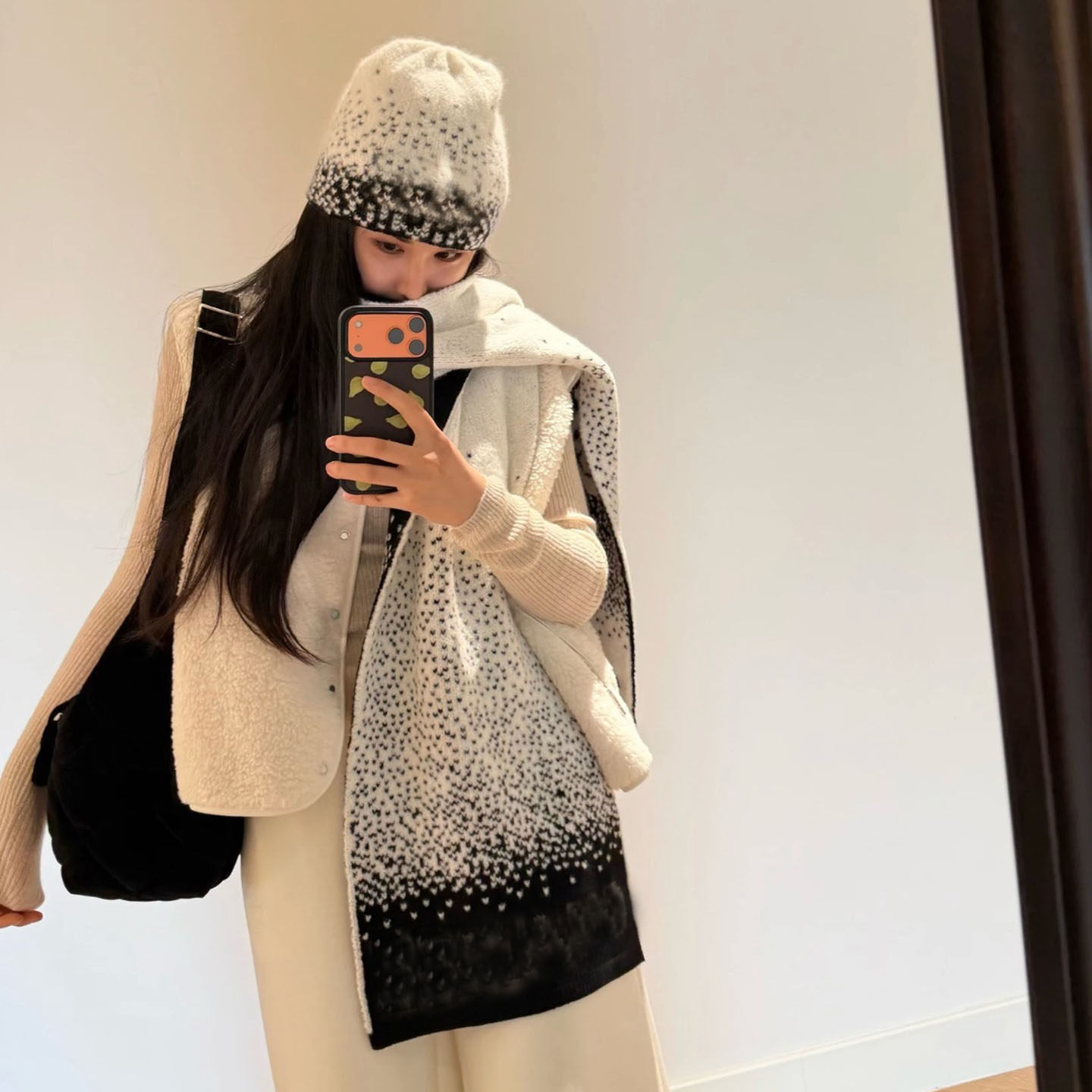 小香风丝羊绒女秋冬字母刺绣冷帽