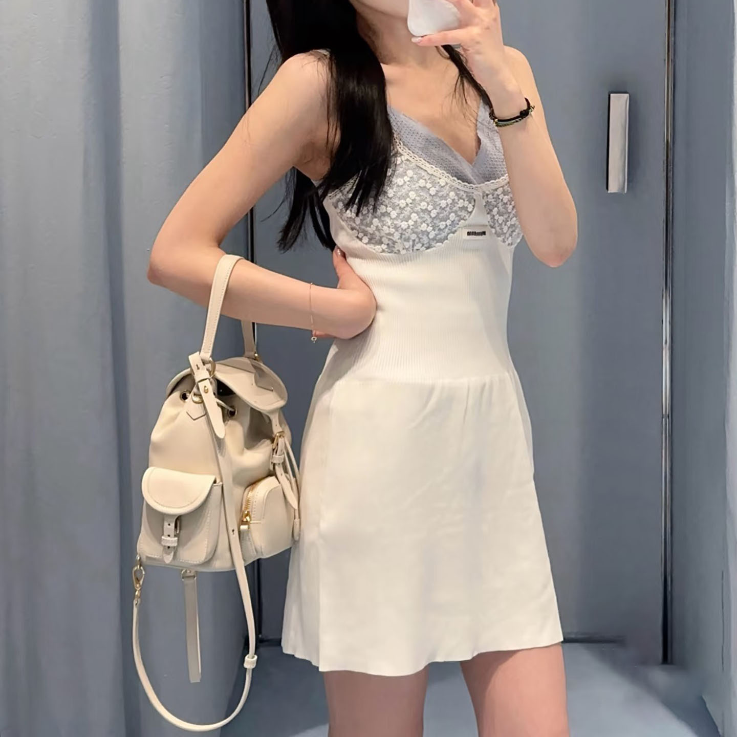 棉线修身蕾丝吊带上衣连衣裙白色