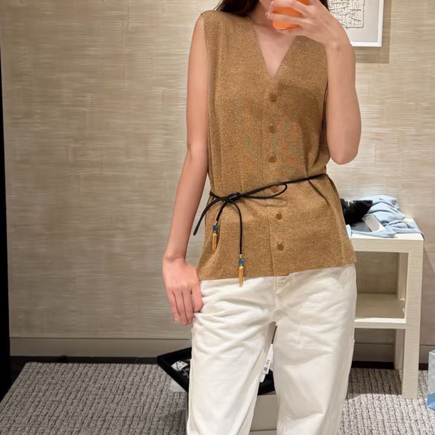 桑蚕丝精致优雅V领针织马甲外套图片