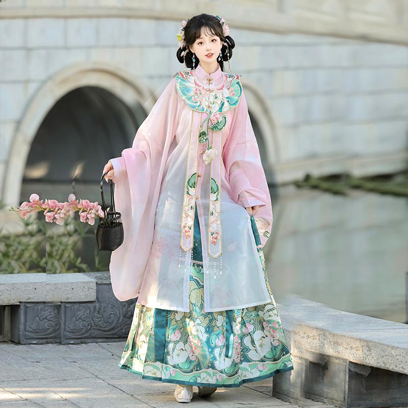 玉指捻_荷香 原创明制云肩汉服女2025新款秋季改良长衫马面裙古装