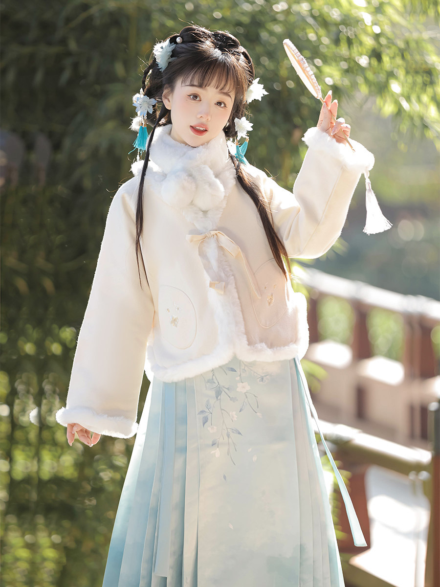 JASMINE ORIGINAL MING-MADE HANFU 여성 2024 새로운 겨울 개선 된 두꺼운 일일 중국 스타일 말 얼굴 스커트 고대 의상