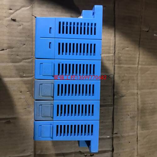 【荣强工控】ADAM5510KW研华TCP模块，拆机的，通电如图，成色如