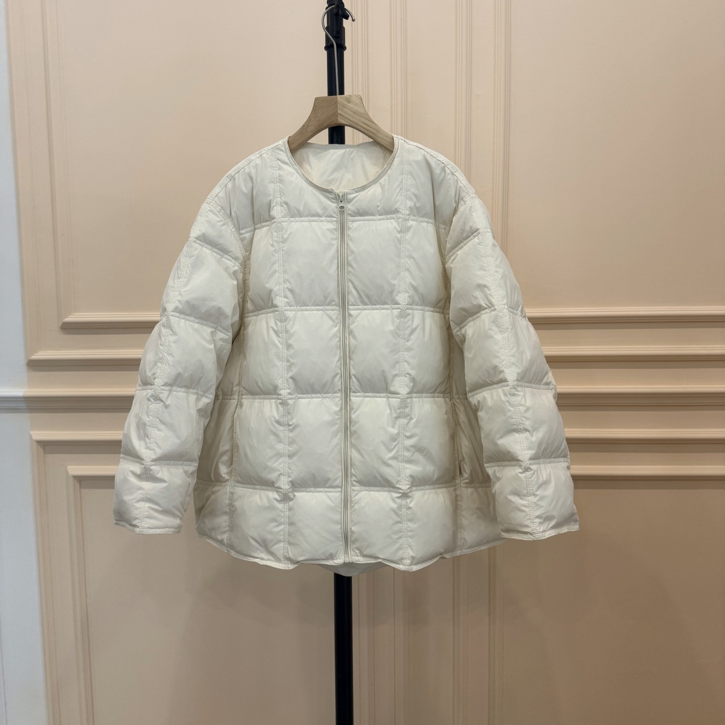 韩系高级感方格羽绒服女2025冬季新款设计感圆领加厚90白鸭绒外套