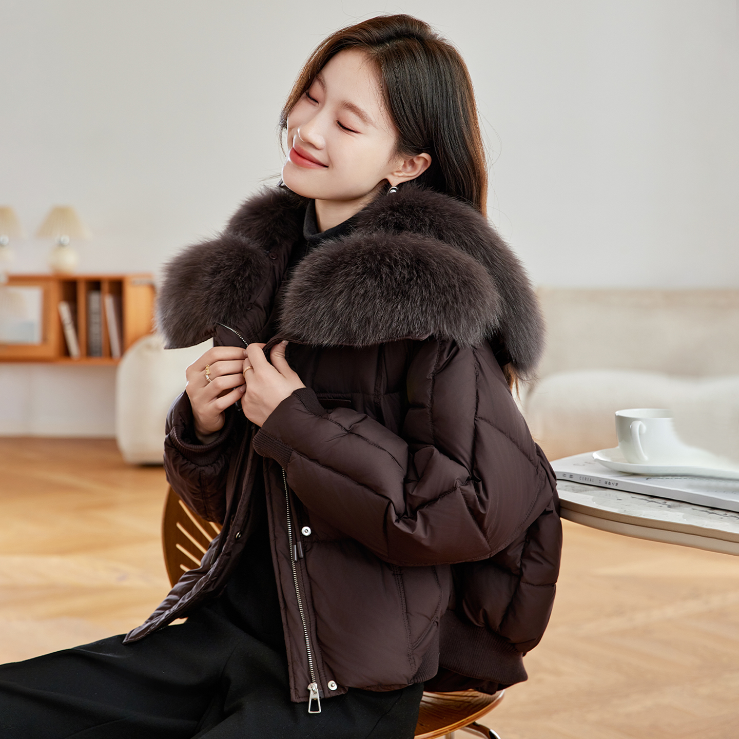 巨好看的冬装厚外套保暖女羽绒服