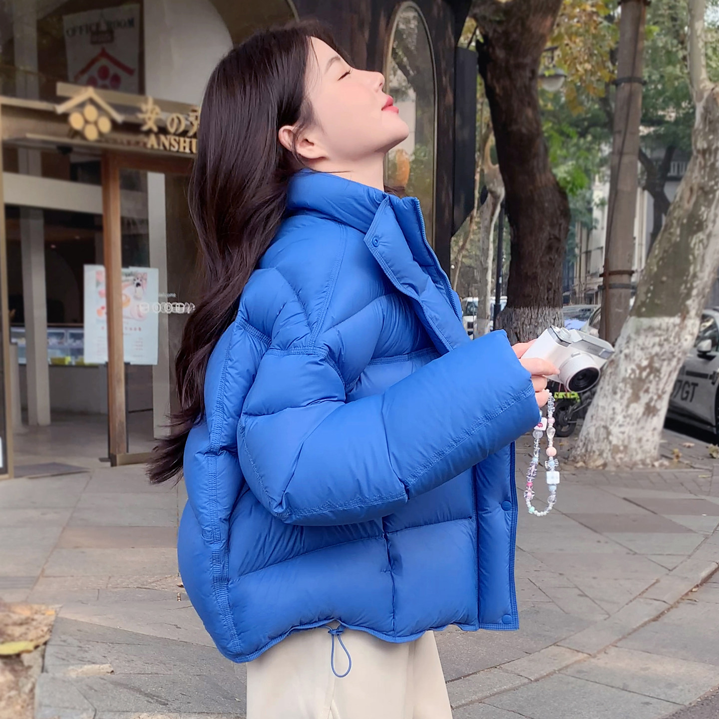 蓝色短款泡芙羽绒服女2025冬季新款女款女士独特漂亮冬装厚外套冬