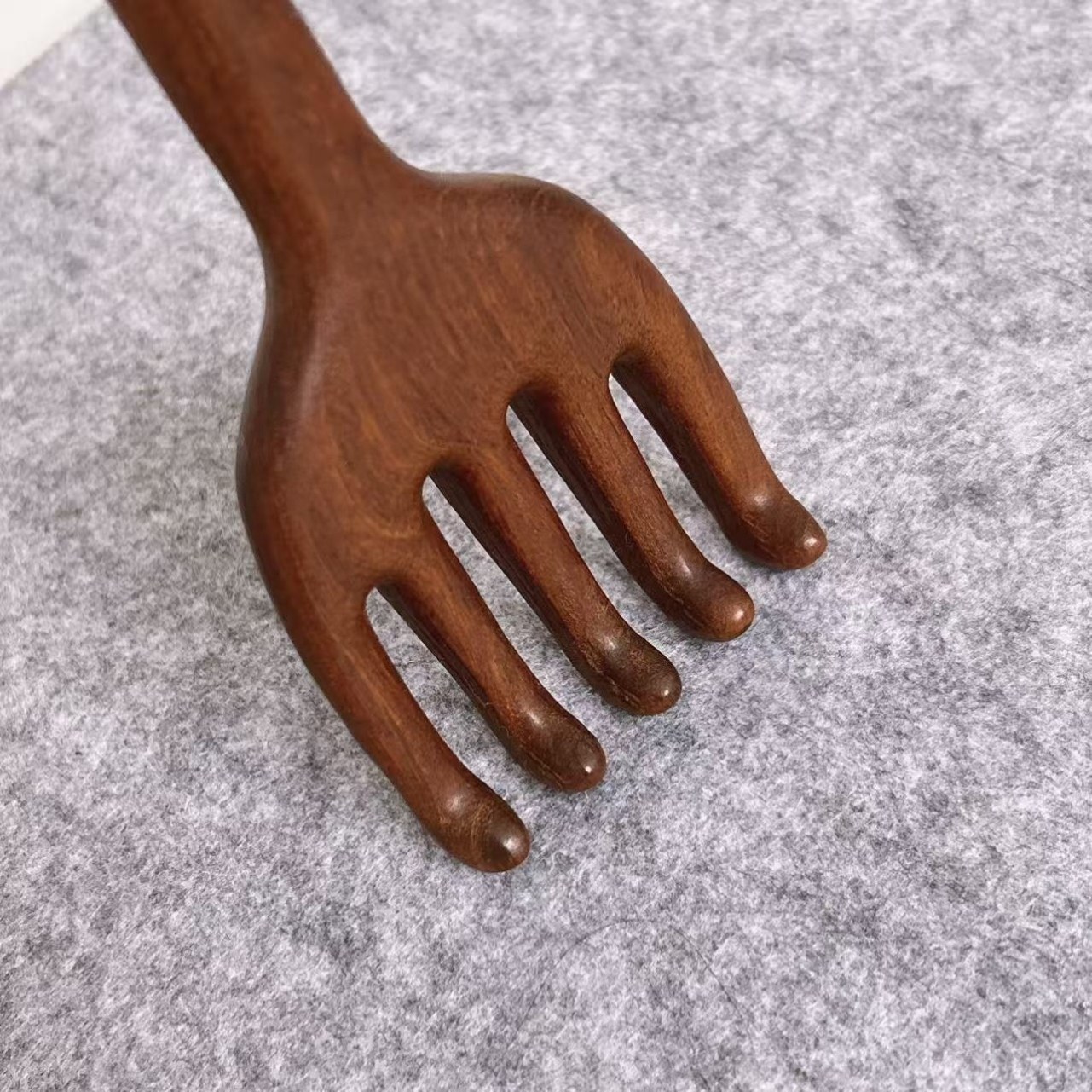 檀木加长大手痒痒挠抓背器耙子挠痒背部不求人实木老头多功能抓痒