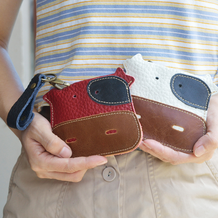 新款可爱萌牛牛软皮钱包卡包一体