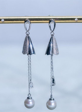 Audrey PearlS925银淡水珍珠耳饰7-8mm V201-D619